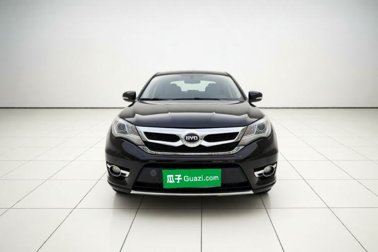Used BYD S7 2016 2.0T Automatic Prestige Plus Front