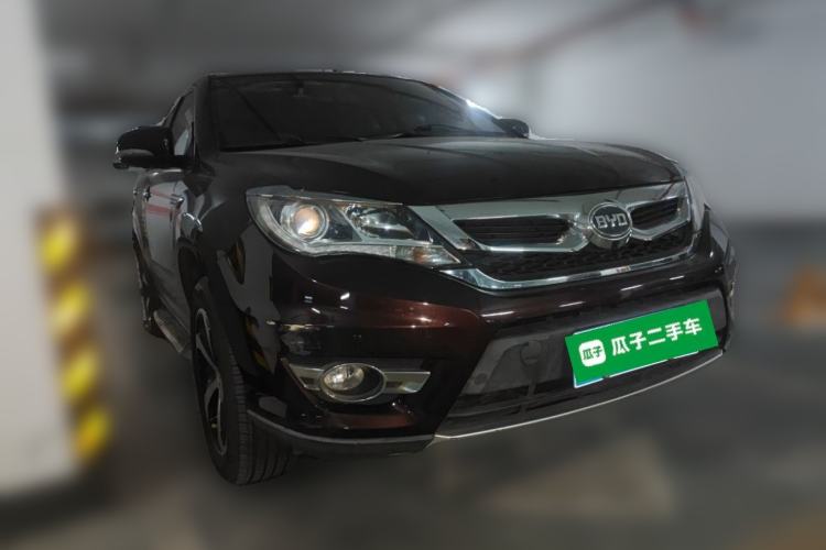 Used BYD S7 2016 2.0T Automatic Prestige Plus Front Right 45 Deg