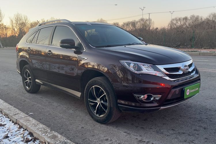 Used BYD S7 2016 1.5T Manual Luxury Edition Front Right 45 Deg