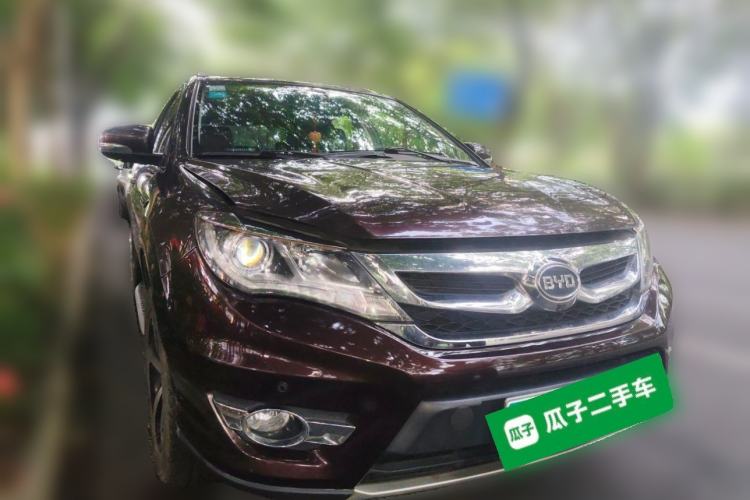 Used BYD S7 2016 2.0T Automatic Prestige Edition Front Right 45 Deg