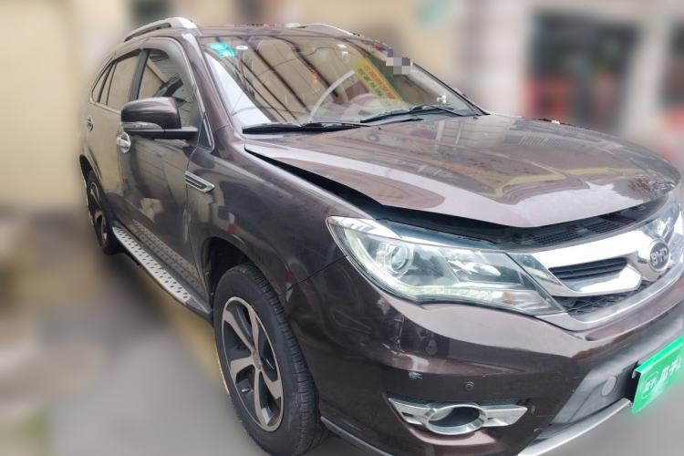 Used BYD S7 2016 2.0T Automatic Prestige Plus Front Right 45 Deg