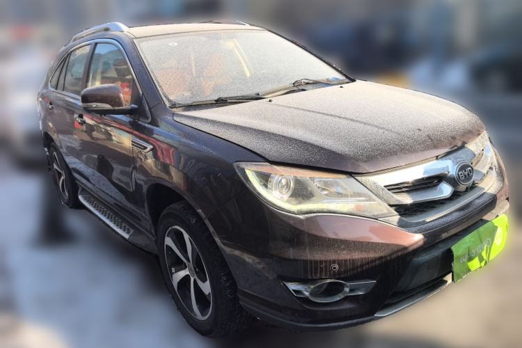 Used BYD S7 2016 2.0T Automatic Prestige Plus Front Right 45 Deg