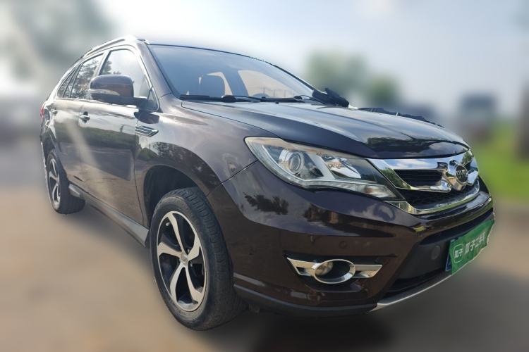 Used BYD S7 2016 2.0T Automatic Prestige Plus Front Right 45 Deg