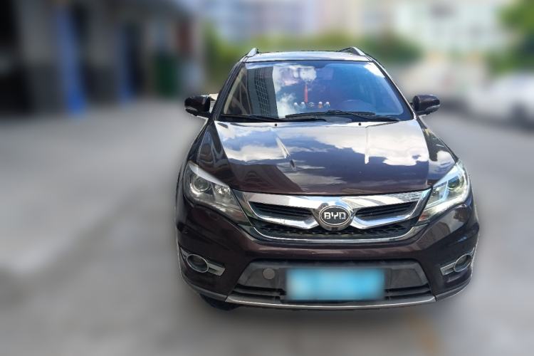 Used BYD S7 2016 2.0T Automatic Prestige Edition Front