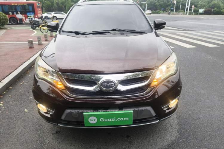 Used BYD S7 2016 2.0T Automatic Flagship Plus Front