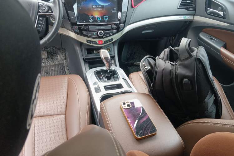 Used BYD S7 2016 2.0T Automatic Prestige Edition Gear Lever