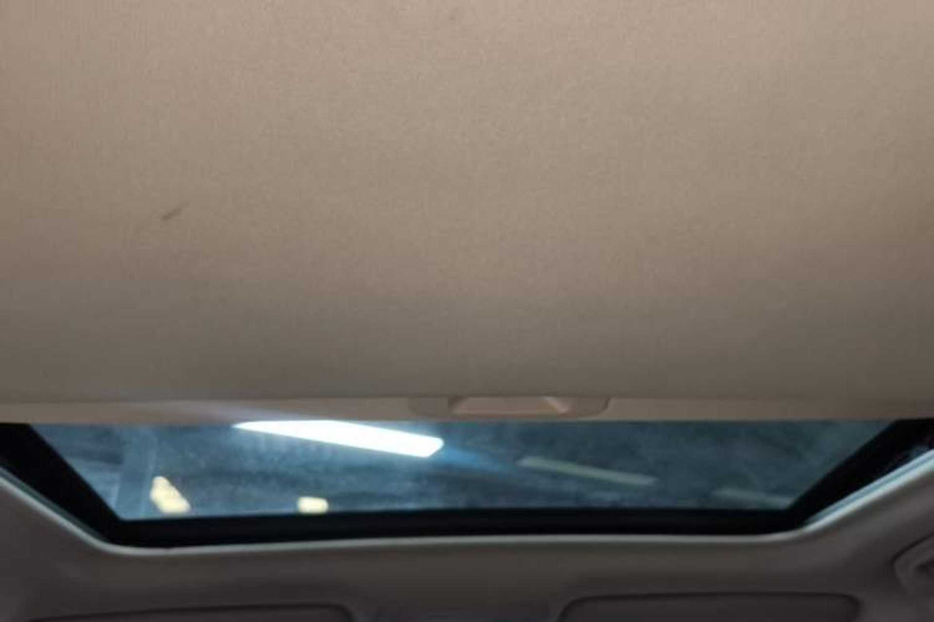Used BYD S7 2016 2.0T Automatic Prestige Edition Headliner