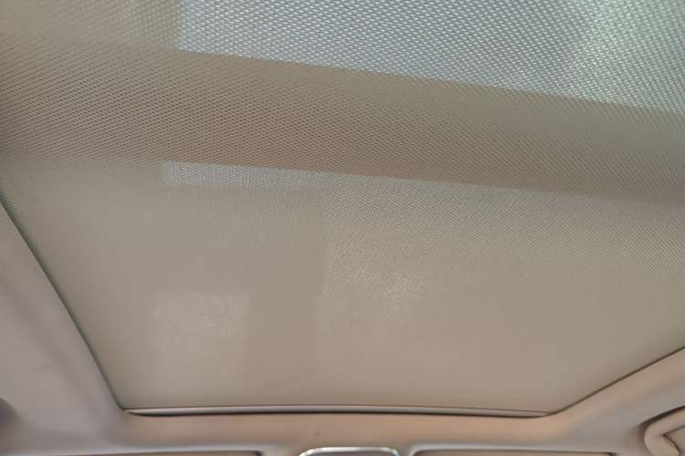 Used BYD S7 2016 2.0T Automatic Prestige Plus Headliner