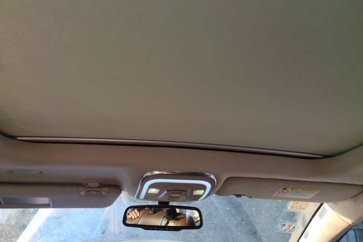 Used BYD S7 2016 2.0T Automatic Prestige Plus Headliner