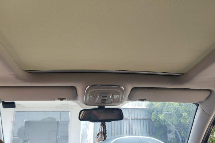 Used BYD S7 2016 2.0T Automatic Prestige Plus Headliner
