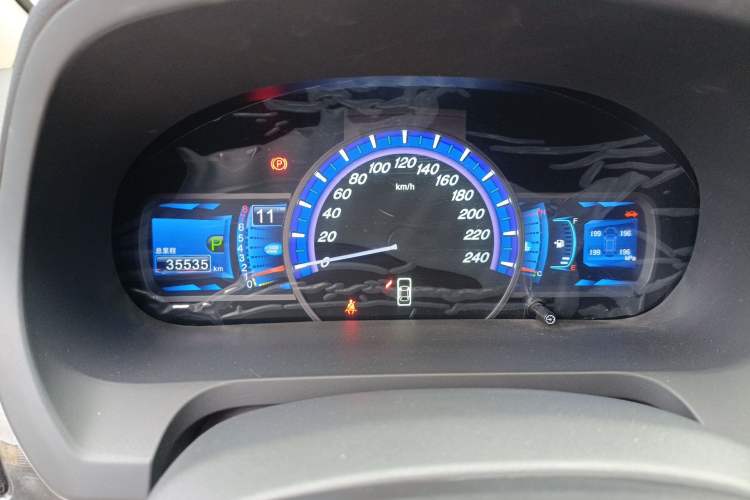 Used BYD S7 2016 2.0T Automatic Prestige Plus Instrument Cluster