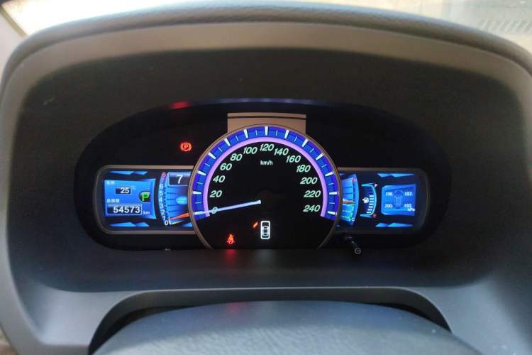 Used BYD S7 2016 2.0T Automatic Prestige Plus Instrument Cluster