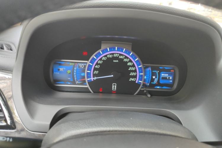 Used BYD S7 2016 2.0T Automatic Prestige Plus Instrument Cluster