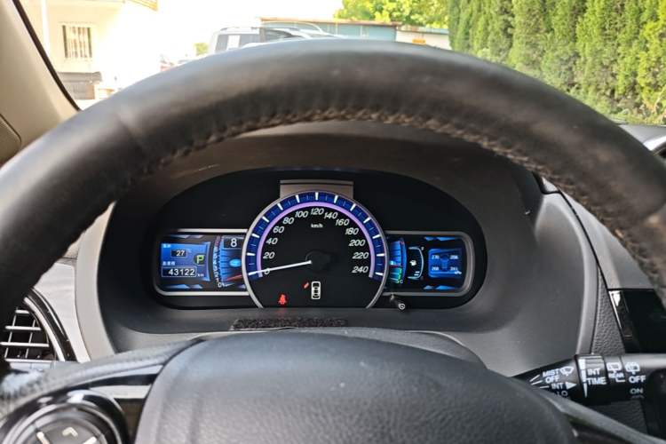 Used BYD S7 2016 2.0T Automatic Prestige Plus Instrument Cluster