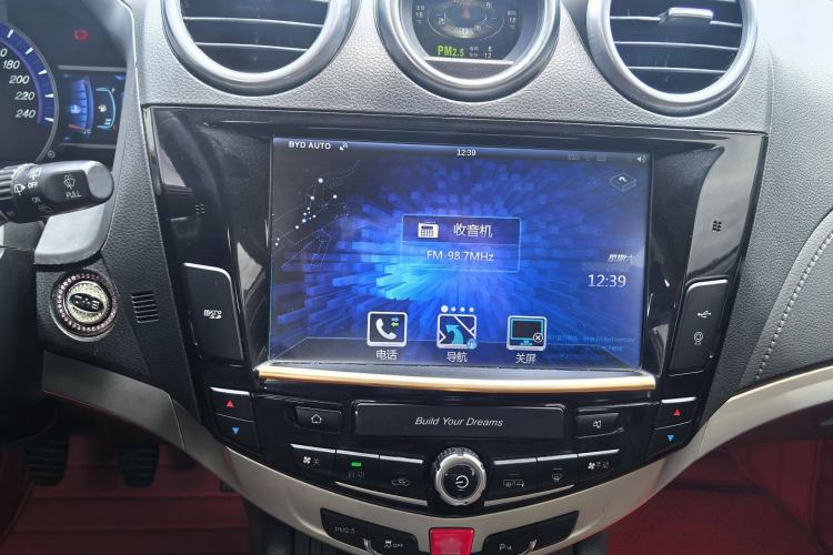 Used BYD S7 2016 1.5T Manual Luxury Edition Interior 3