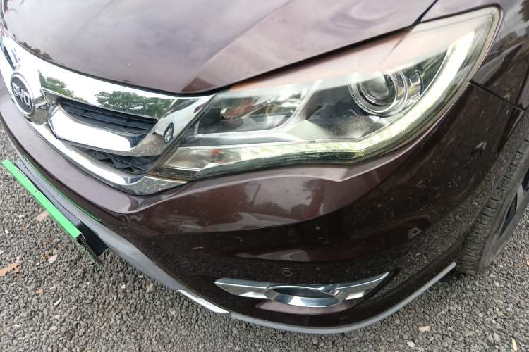 Used BYD S7 2016 2.0T Automatic Prestige Edition Left Front Headlight