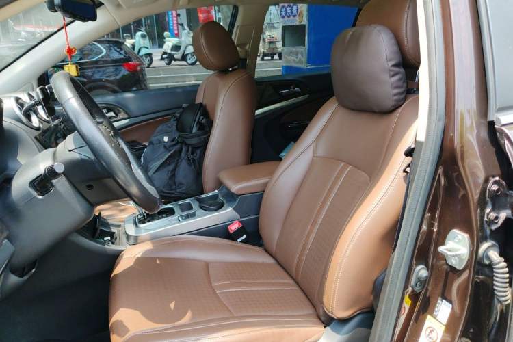 Used BYD S7 2016 2.0T Automatic Prestige Plus Left Front Seat