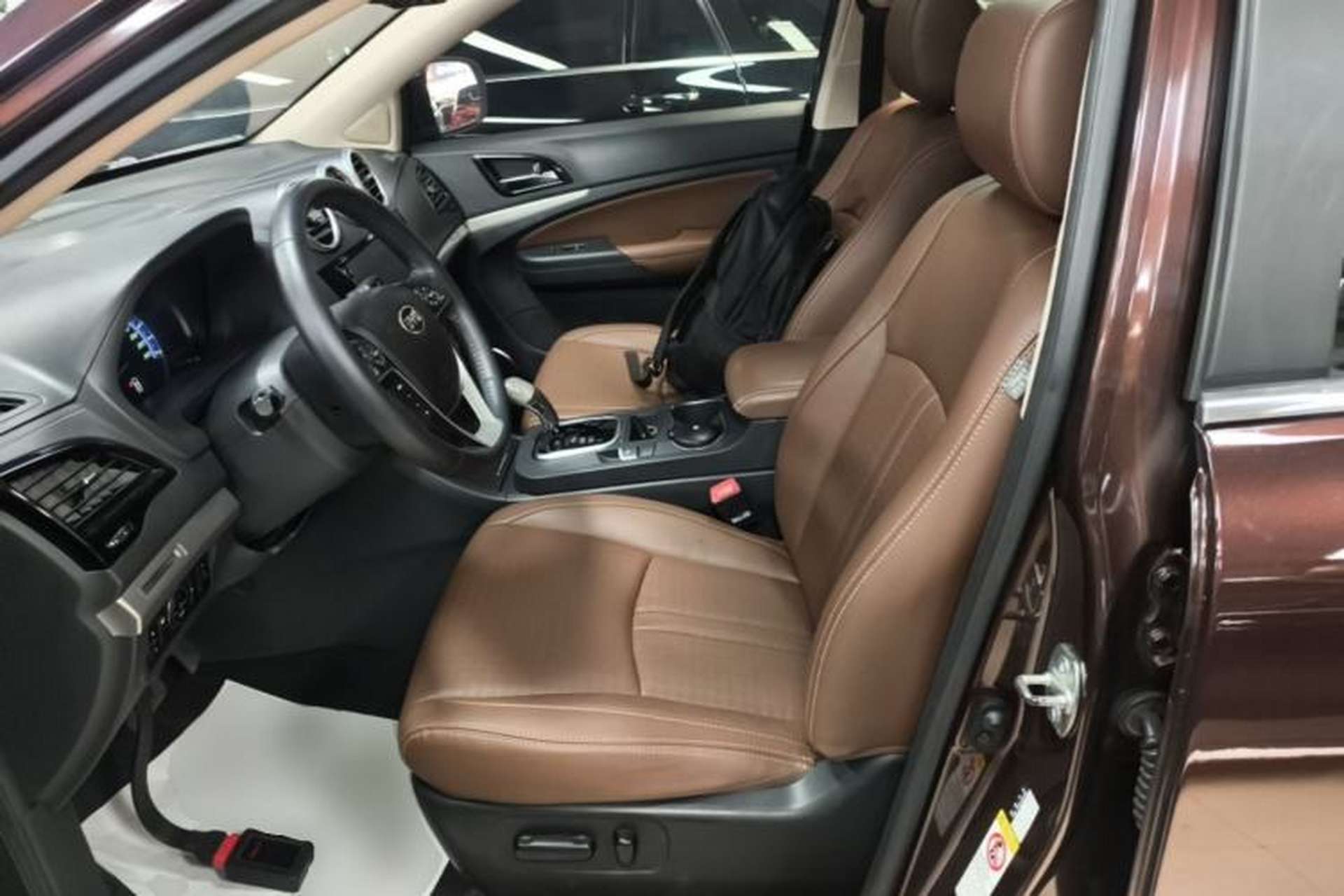 Used BYD S7 2016 2.0T Automatic Prestige Edition Left Front Seat