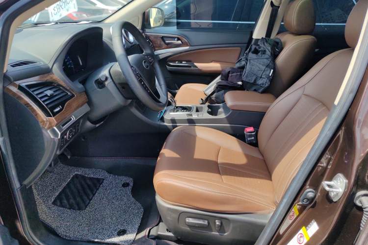 Used BYD S7 2016 2.0T Automatic Prestige Plus Left Front Seat