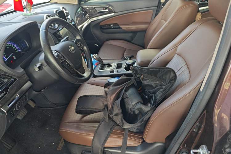 Used BYD S7 2016 2.0T Automatic Prestige Plus Left Front Seat