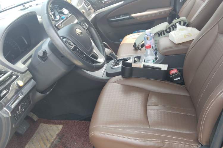 Used BYD S7 2016 2.0T Automatic Prestige Plus Left Front Seat