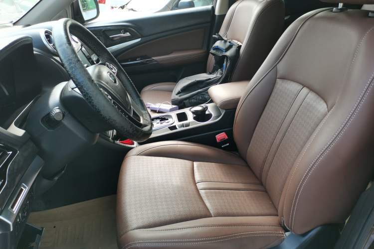 Used BYD S7 2016 2.0T Automatic Prestige Plus Left Front Seat