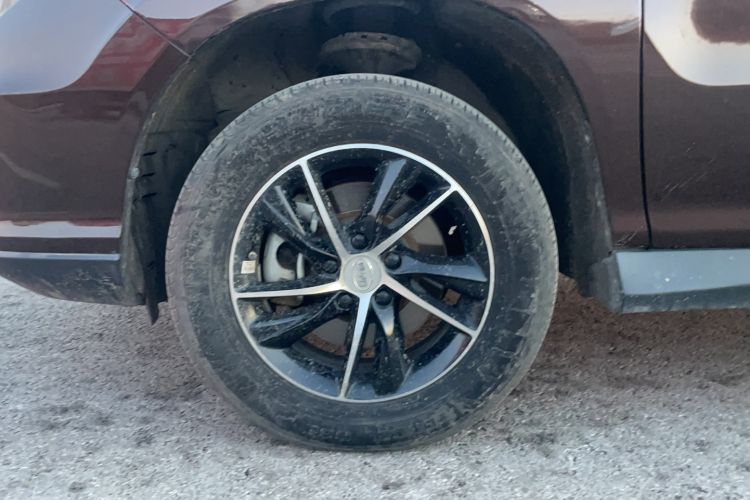 Used BYD S7 2016 1.5T Manual Luxury Edition Left Front Wheel Hub