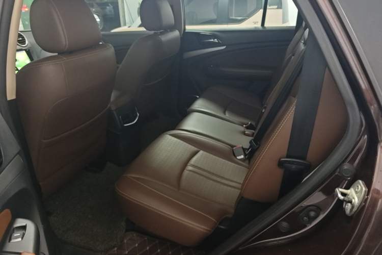 Used BYD S7 2016 1.5T Manual Luxury Edition Left Rear Seat