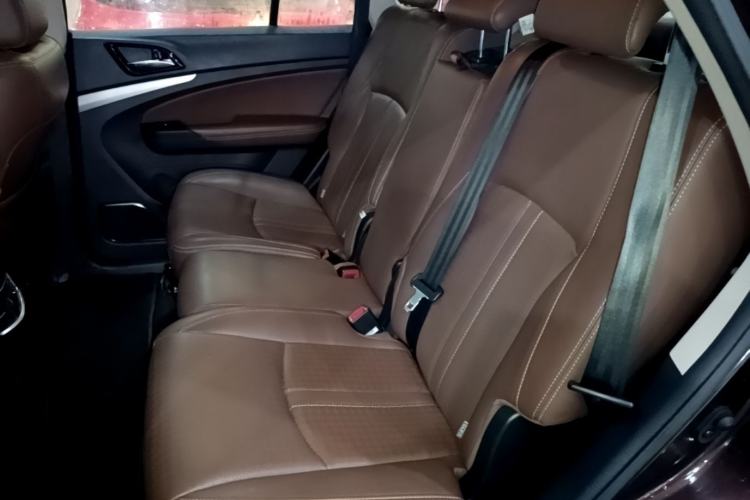 Used BYD S7 2016 2.0T Automatic Prestige Edition Left Rear Seat