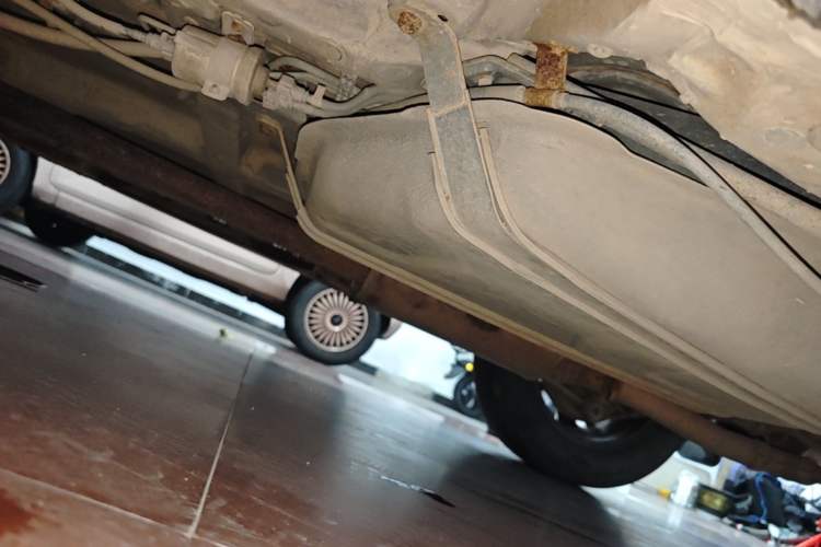 Used BYD S7 2016 1.5T Manual Luxury Edition Left Side Sill