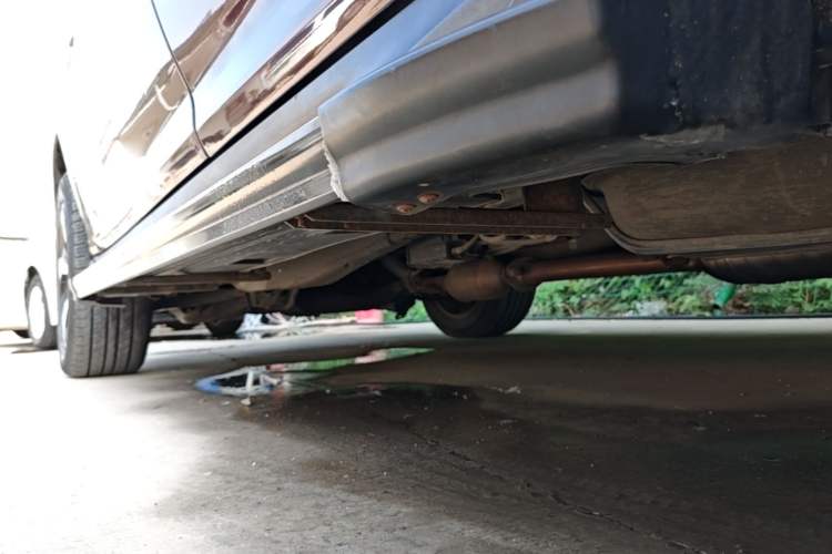 Used BYD S7 2016 2.0T Automatic Prestige Plus Left Side Sill