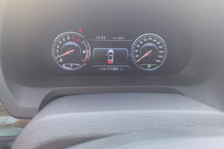 Used BYD S7 2016 2.0T Automatic Prestige Plus Odometer Close Up