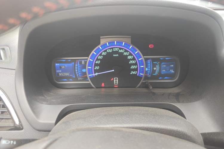 Used BYD S7 2016 1.5T Manual Luxury Edition Odometer Close Up