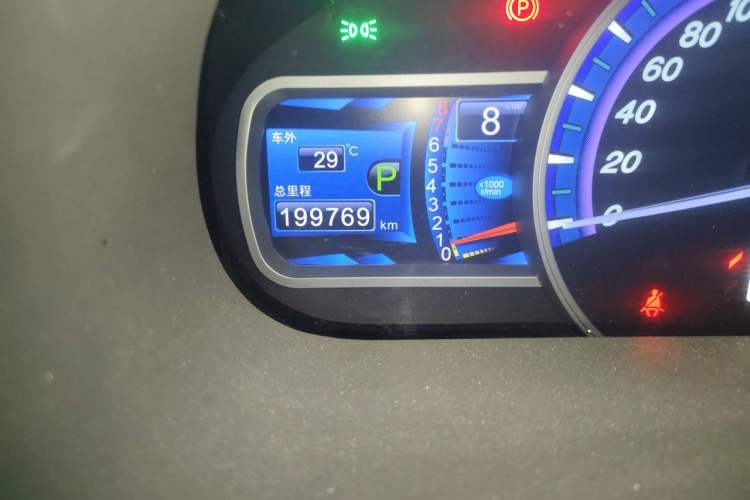 Used BYD S7 2016 2.0T Automatic Prestige Edition Odometer Close Up