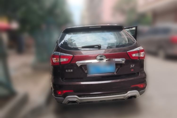 Used BYD S7 2016 1.5T Manual Luxury Edition Rear