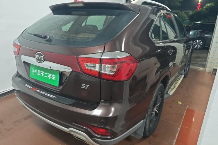 Used BYD S7 2016 1.5T Manual Luxury Edition Rear Right 45 Deg