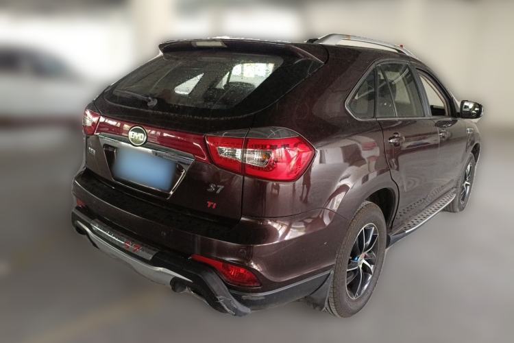 Used BYD S7 2016 1.5T Manual Luxury Edition Rear Right 45 Deg