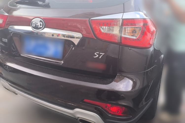 Used BYD S7 2016 2.0T Automatic Prestige Plus Rear Right 45 Deg