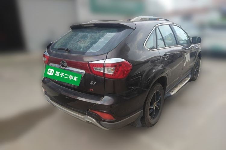 Used BYD S7 2016 1.5T Manual Luxury Edition Rear Right 45 Deg