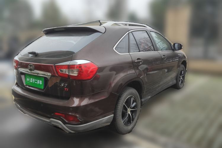 Used BYD S7 2016 1.5T Manual Luxury Edition Rear Right 45 Deg