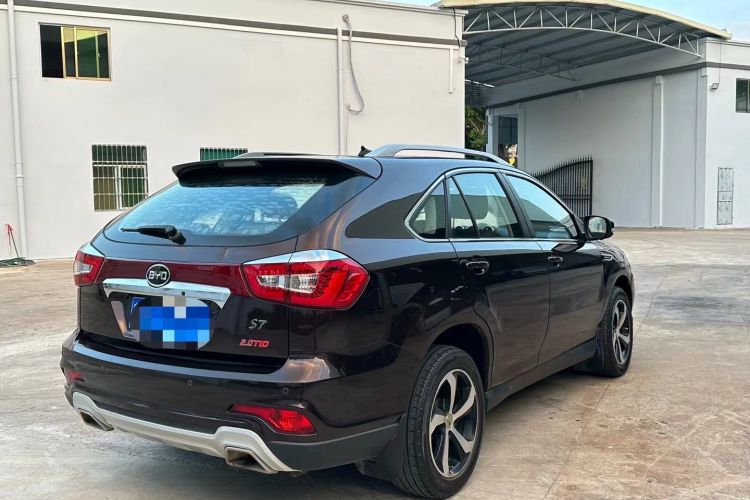 Used BYD S7 2016 2.0T Automatic Prestige Plus Rear Right 45 Deg