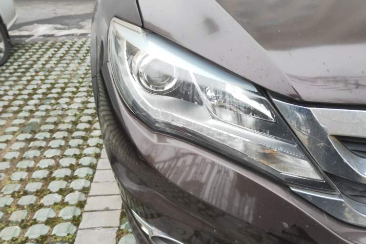 Used BYD S7 2016 1.5T Manual Luxury Edition Right Front Headlight