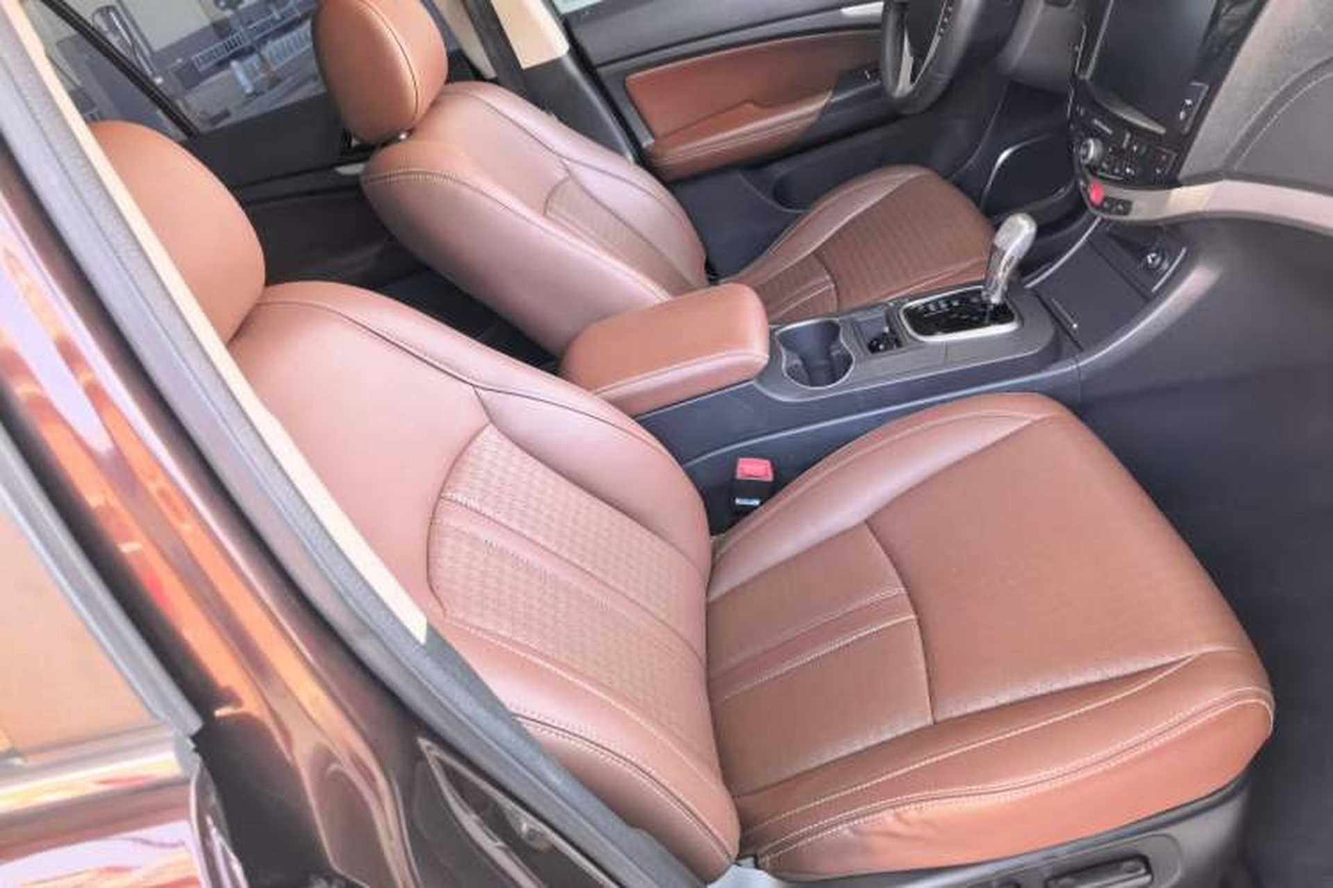 Used BYD S7 2016 2.0T Automatic Prestige Edition Right Front Seat