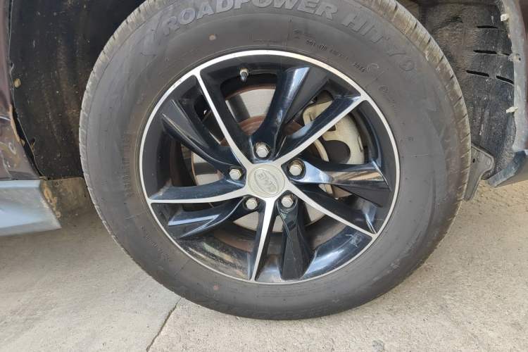 Used BYD S7 2016 1.5T Manual Luxury Edition Right Front Wheel Hub