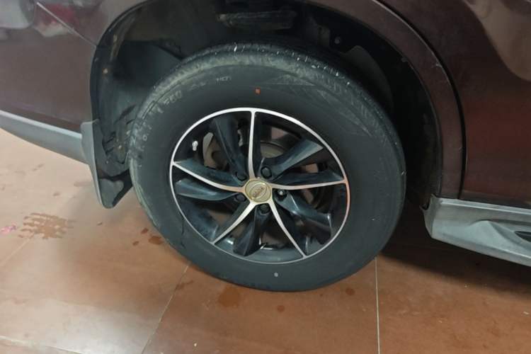 Used BYD S7 2016 1.5T Manual Luxury Edition Right Rear Wheel Hub