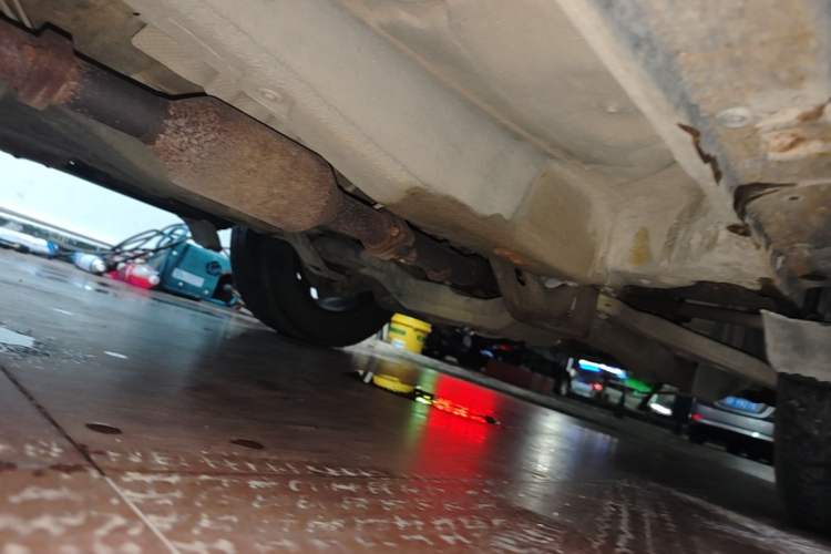 Used BYD S7 2016 1.5T Manual Luxury Edition Right Side Sill