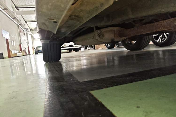 Used BYD S7 2016 2.0T Automatic Prestige Plus Right Side Sill