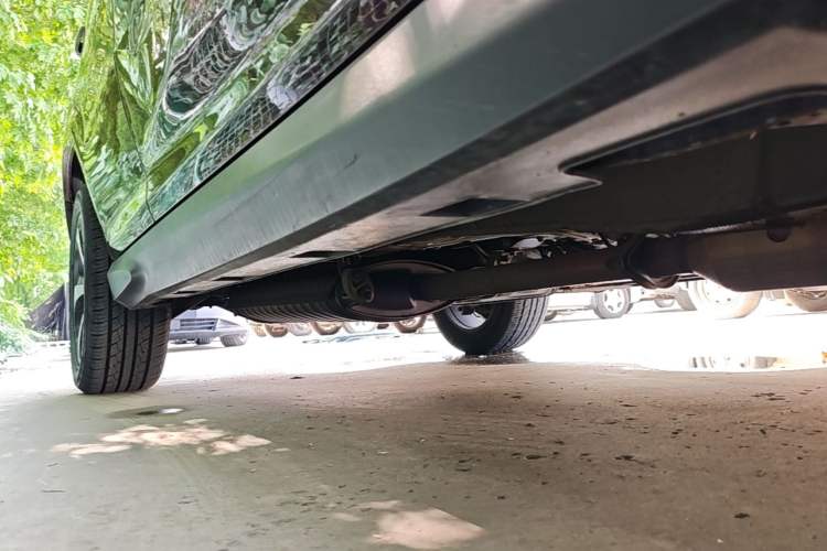 Used BYD S7 2016 2.0T Automatic Prestige Plus Right Side Sill