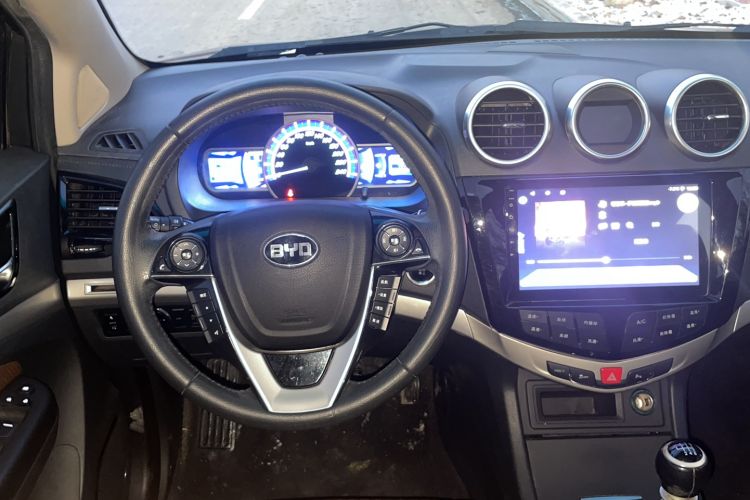 Used BYD S7 2016 1.5T Manual Luxury Edition Steering Wheel