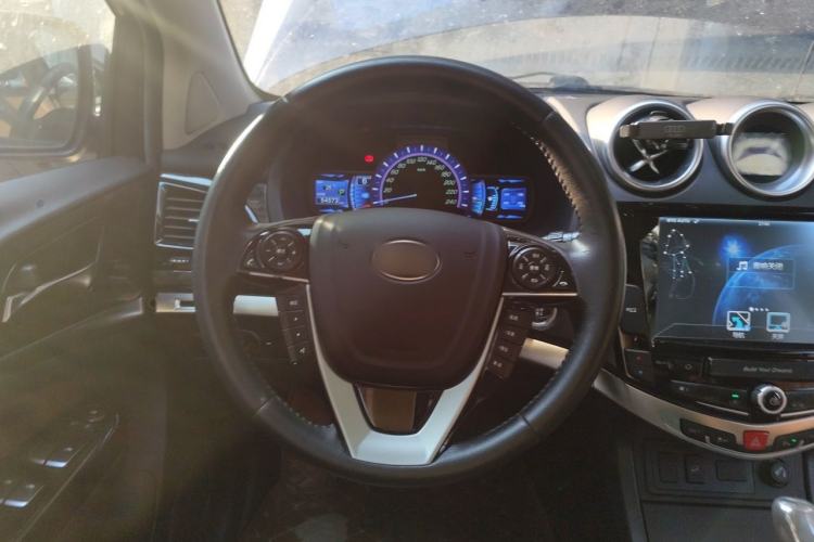 Used BYD S7 2016 2.0T Automatic Prestige Plus Steering Wheel